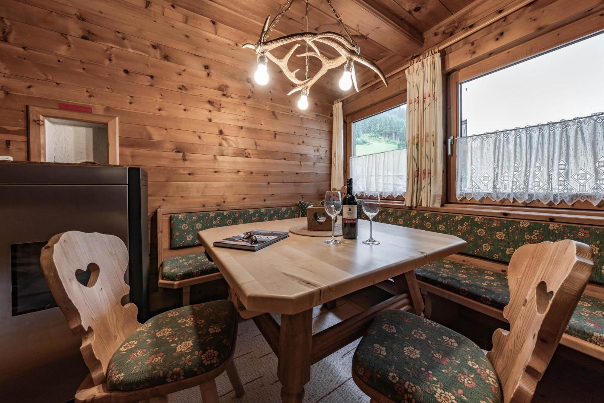 Holzknechthuette Villa ไมย์อาโฮเฟิน ภายนอก รูปภาพ